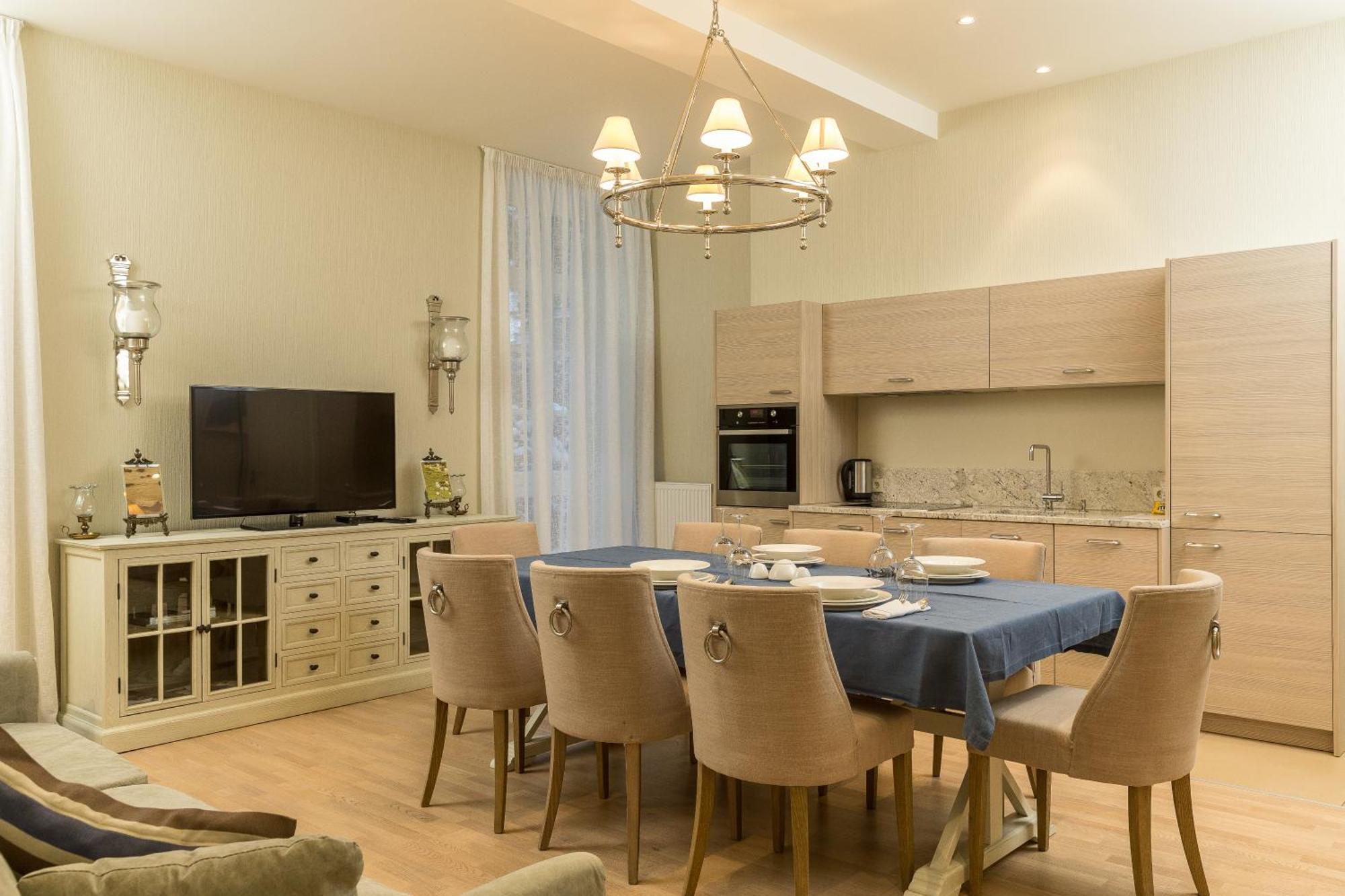 Wooden Villa Apartments Jūrkalne Pokoj fotografie